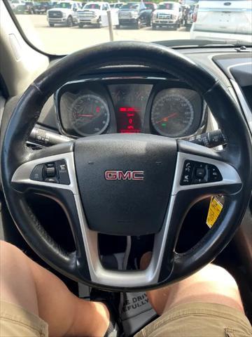 Photo of 2016 Quicksilver Metallic GMC Terrain