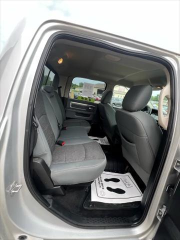 Photo of 2015 Bright Silver Metallic Clearcoat RAM 1500