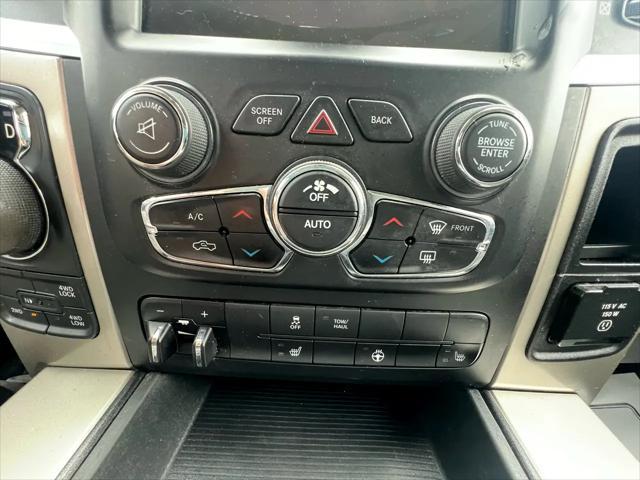 Photo of 2015 Bright Silver Metallic Clearcoat RAM 1500