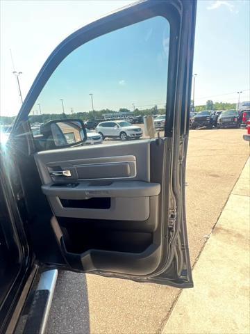 Photo of 2013 Black RAM 1500