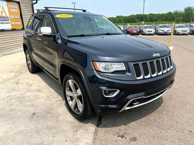 Photo of 2014 Gray Jeep Grand Cherokee