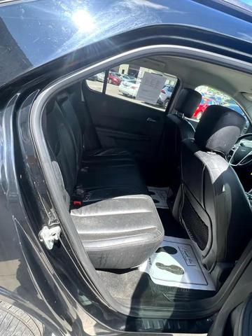 Photo of 2013 Black Chevrolet Equinox