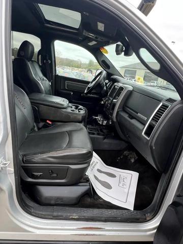 Photo of 2017 Bright Silver Metallic RAM 2500