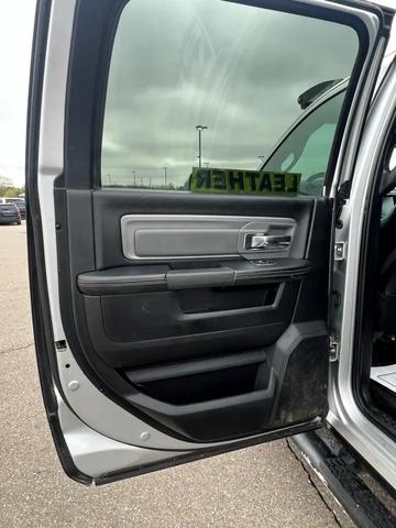 Photo of 2017 Bright Silver Metallic RAM 2500
