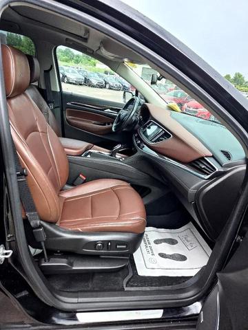Photo of 2018 Ebony Twilight Metallic Buick Enclave