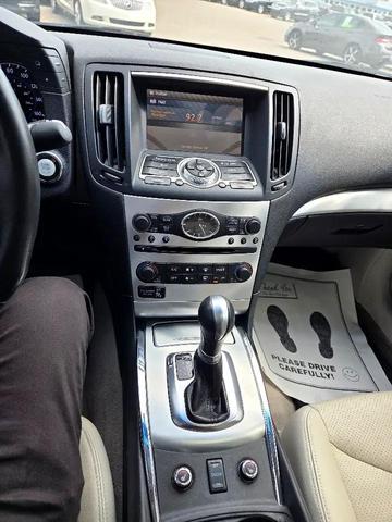 Photo of 2014 Graphite Shadow INFINITI Q60
