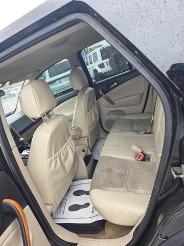 Photo of 2007 Black Onyx Saturn Vue