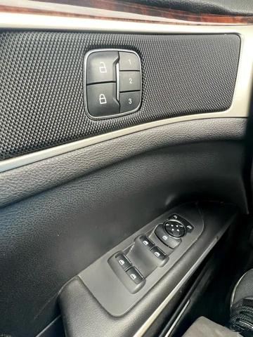 Photo of 2013 White Platinum Metallic Tri-Coat Lincoln MKZ