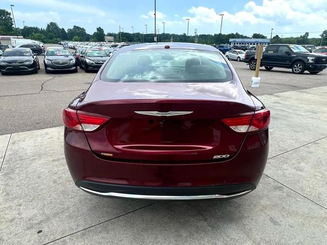 Photo of 2016 Velvet Red Pearlcoat Chrysler 200