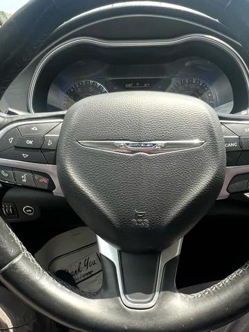 Photo of 2016 Velvet Red Pearlcoat Chrysler 200