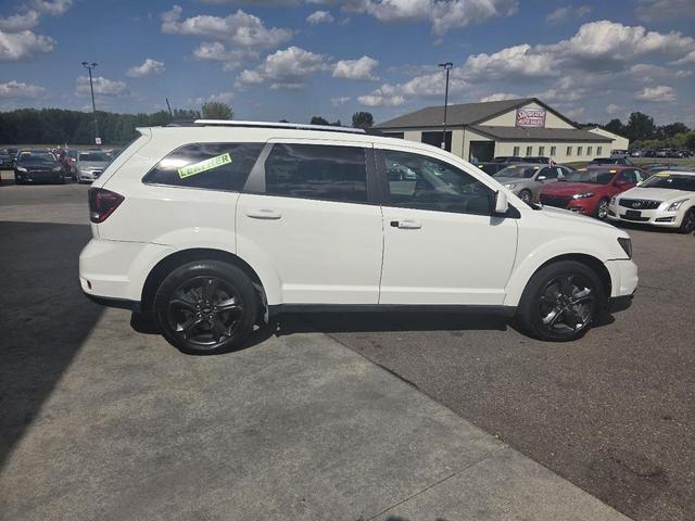 Photo of 2019 White Dodge Journey