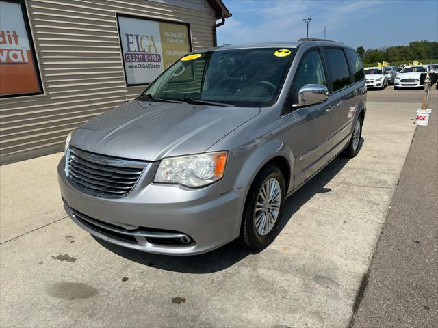 2013 Chrysler Town & Country