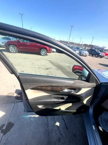 Photo of 2017 Radiant Silver Metallic Cadillac ATS