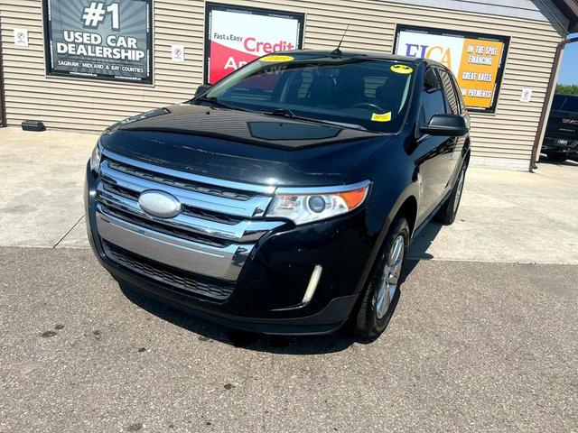 Photo of 2013 Tuxedo Black Metallic Ford Edge