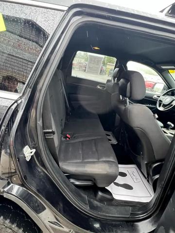 Photo of 2014 Brilliant Black Crystal Pearlcoat Jeep Grand Cherokee