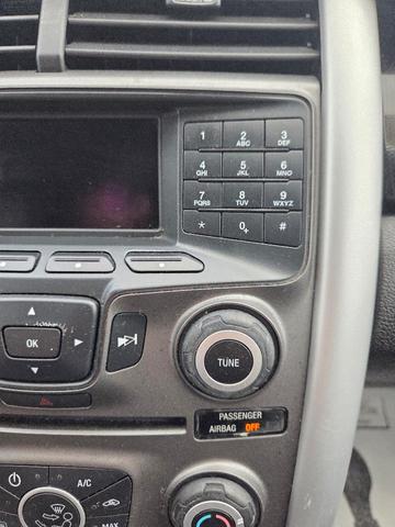Photo of 2014 Ingot Silver Metallic Ford Edge