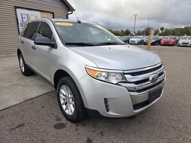 Photo of 2014 Ingot Silver Metallic Ford Edge