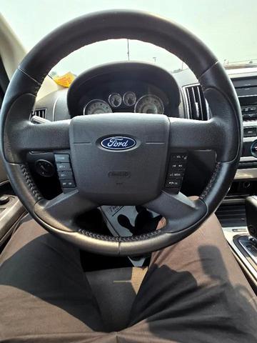 Photo of 2010 Ingot Silver Metallic Ford Edge