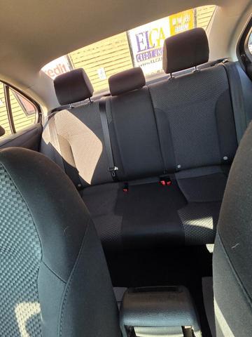 Photo of 2013 Black Uni Volkswagen Jetta