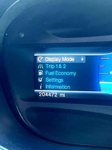 Photo of 2013 Tuxedo Black Metallic Ford Edge