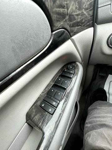 Photo of 2014 Atlantis Blue Metallic Buick Enclave