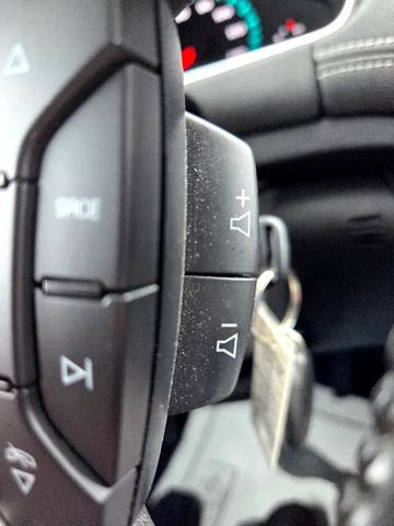 Photo of 2015 Gold Chevrolet Traverse