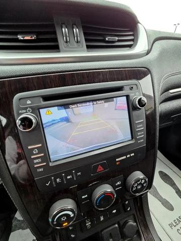 Photo of 2015 Gold Chevrolet Traverse