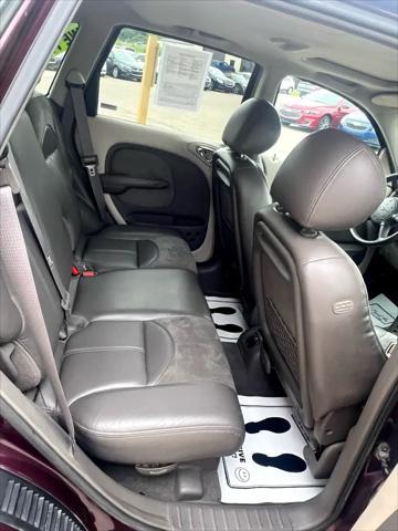 Photo of 2001 Purple Chrysler PT Cruiser