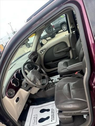 Photo of 2001 Purple Chrysler PT Cruiser