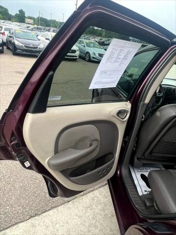 Photo of 2001 Purple Chrysler PT Cruiser