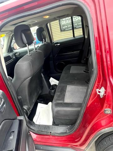 Photo of 2013 Burgundy Jeep Patriot