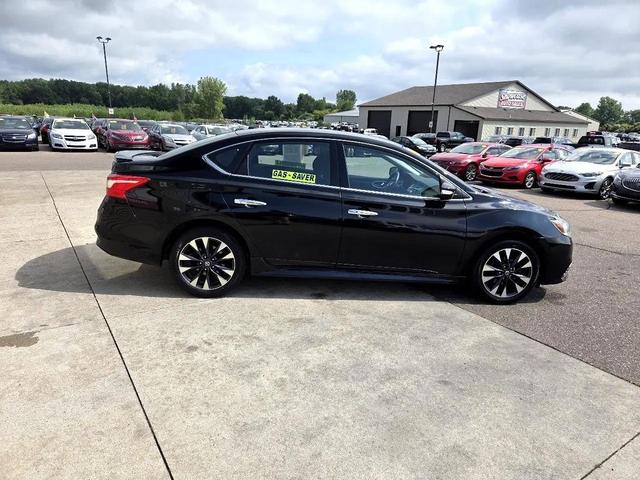 Photo of 2016 Super Black Nissan Sentra