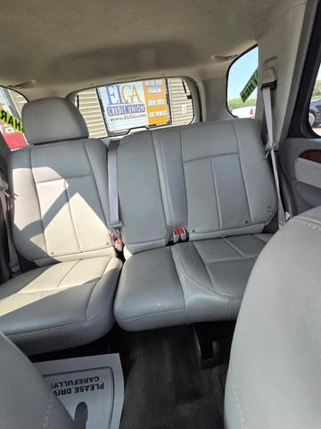 Photo of 2006 Onyx Black GMC Envoy