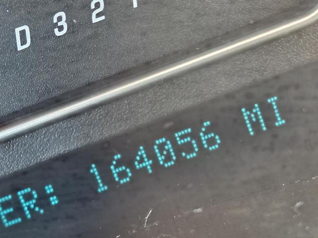 Photo of 2006 Onyx Black GMC Envoy