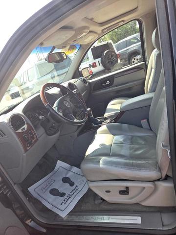 Photo of 2006 Onyx Black GMC Envoy