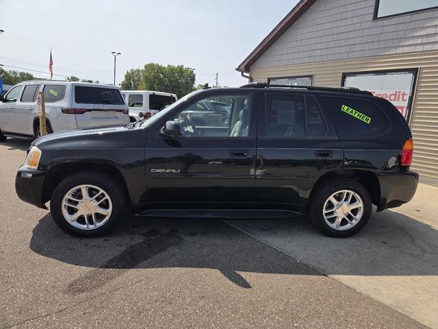 Photo of 2006 Onyx Black GMC Envoy