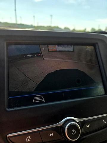 Photo of 2020 Silver Ice Metallic Chevrolet Equinox