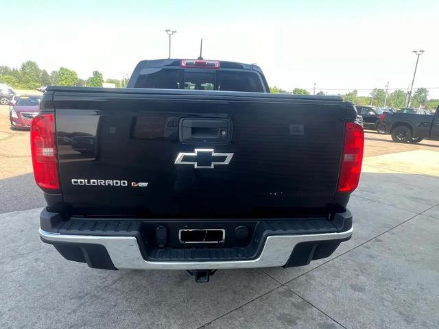 Photo of 2019 Black Chevrolet Colorado
