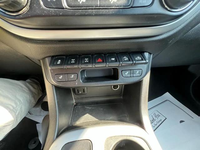 Photo of 2019 Black Chevrolet Colorado