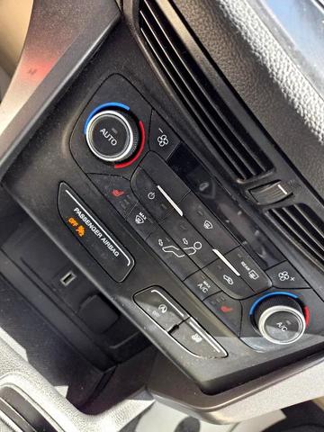 Photo of 2018 Ingot Silver Metallic Ford Escape