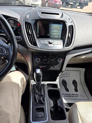 Photo of 2018 Ingot Silver Metallic Ford Escape
