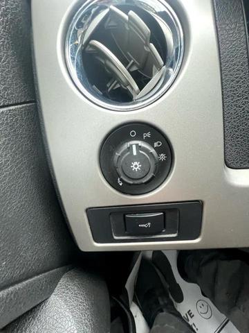 Photo of 2013 Tuxedo Black Metallic Ford F-150