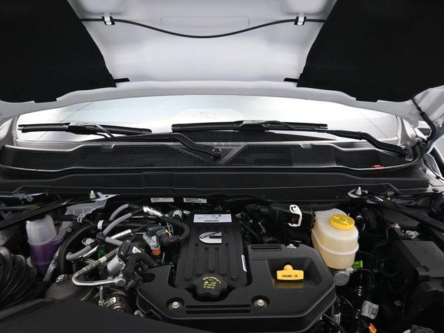 Photo of 2025 Bright White Clearcoat RAM 2500