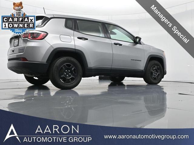 Photo of 2020 Billet Silver Metallic Clearcoat Jeep Compass