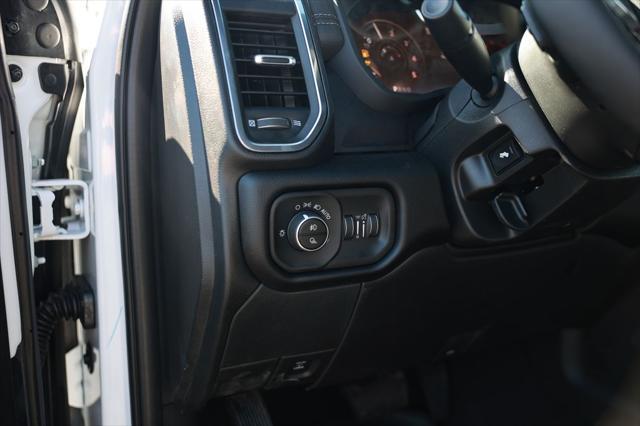 Photo of 2025 Bright White Clearcoat RAM 2500