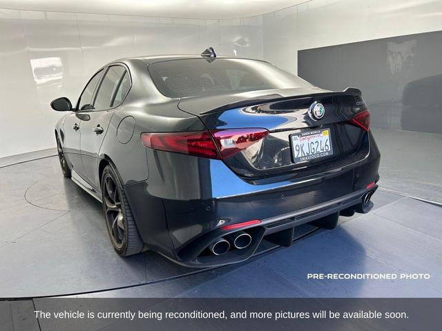 Photo of 2020 Vulcano Black Metallic Alfa Romeo Giulia