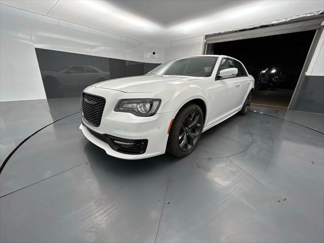 2023 Chrysler 300