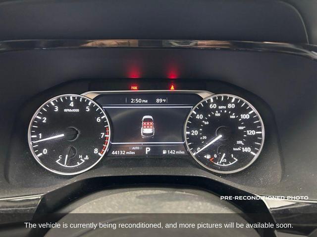 Photo of 2022 Super Black Nissan Pathfinder