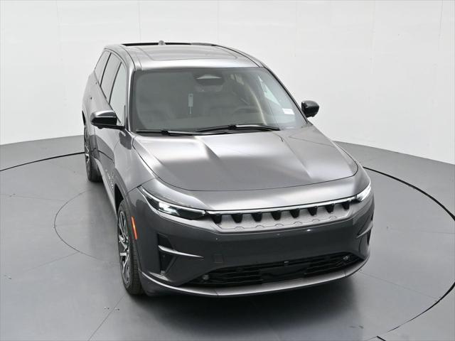 Photo of 2025 Baltic Gray Metallic Clearcoat Jeep Wagoneer S