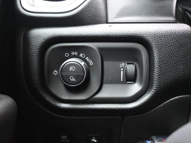 Photo of 2022 Delmonico Red Pearlcoat RAM 1500